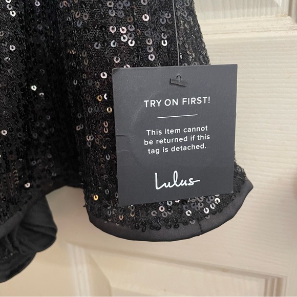 NWT Lulus Extravagant Shine Black Satin Sequin Sleeveless Bow Romper Size Small - Picture 9 of 12